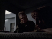 extant_StarTrek_VOY_6x07-DragonsTeeth_01763.jpg