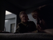 extant_StarTrek_VOY_6x07-DragonsTeeth_01782.jpg