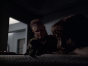 extant_StarTrek_VOY_6x07-DragonsTeeth_01793.jpg