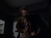 extant_StarTrek_VOY_6x07-DragonsTeeth_01811.jpg