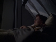 extant_StarTrek_VOY_6x07-DragonsTeeth_01825.jpg