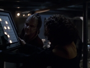 extant_StarTrek_VOY_6x07-DragonsTeeth_01847.jpg