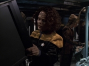extant_StarTrek_VOY_6x07-DragonsTeeth_01852.jpg