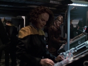 extant_StarTrek_VOY_6x07-DragonsTeeth_01876.jpg