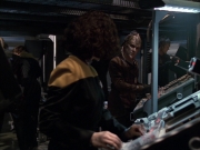 extant_StarTrek_VOY_6x07-DragonsTeeth_01881.jpg