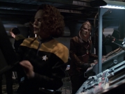extant_StarTrek_VOY_6x07-DragonsTeeth_01896.jpg
