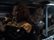 extant_StarTrek_VOY_6x07-DragonsTeeth_01904.jpg