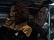 extant_StarTrek_VOY_6x07-DragonsTeeth_01907.jpg