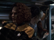 extant_StarTrek_VOY_6x07-DragonsTeeth_01916.jpg