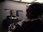 extant_StarTrek_VOY_6x07-DragonsTeeth_01925.jpg