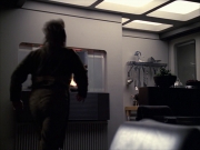 extant_StarTrek_VOY_6x07-DragonsTeeth_02008.jpg