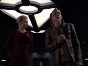 extant_StarTrek_VOY_6x07-DragonsTeeth_02093.jpg