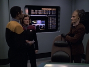 Filename=extant_StarTrek_VOY_6x07-DragonsTeeth_02165.jpg
Filesize=168KiB
Dimensions=1200x900
Date added=Dec 27, 2019 extant_StarTrek_VOY_6x07-DragonsTeeth_02165.jpg