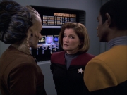 Filename=extant_StarTrek_VOY_6x07-DragonsTeeth_02222.jpg
Filesize=171KiB
Dimensions=1200x900
Date added=Dec 27, 2019 extant_StarTrek_VOY_6x07-DragonsTeeth_02222.jpg