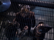 extant_StarTrek_VOY_6x07-DragonsTeeth_02229.jpg
