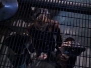 extant_StarTrek_VOY_6x07-DragonsTeeth_02244.jpg