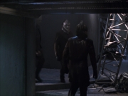 extant_StarTrek_VOY_6x07-DragonsTeeth_02254.jpg