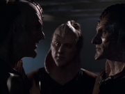 extant_StarTrek_VOY_6x07-DragonsTeeth_02266.jpg