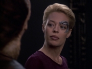 extant_StarTrek_VOY_6x07-DragonsTeeth_02374.jpg