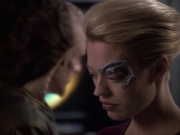 extant_StarTrek_VOY_6x07-DragonsTeeth_02397.jpg