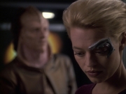 extant_StarTrek_VOY_6x07-DragonsTeeth_02412.jpg