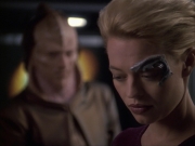 extant_StarTrek_VOY_6x07-DragonsTeeth_02426.jpg