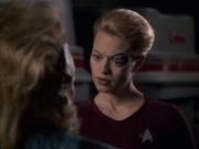 extant_StarTrek_VOY_6x07-DragonsTeeth_02524.jpg