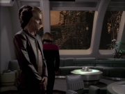 extant_StarTrek_VOY_6x07-DragonsTeeth_02590.jpg