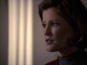 extant_StarTrek_VOY_6x07-DragonsTeeth_02731.jpg