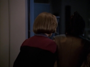 extant_StarTrek_VOY_6x07-DragonsTeeth_02763.jpg