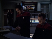 Filename=extant_StarTrek_VOY_6x07-DragonsTeeth_02766.jpg
Filesize=161KiB
Dimensions=1200x900
Date added=Dec 27, 2019 extant_StarTrek_VOY_6x07-DragonsTeeth_02766.jpg