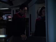 extant_StarTrek_VOY_6x07-DragonsTeeth_02789.jpg