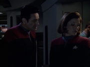 extant_StarTrek_VOY_6x07-DragonsTeeth_02803.jpg