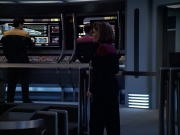 extant_StarTrek_VOY_6x07-DragonsTeeth_02816.jpg
