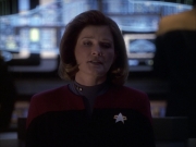 extant_StarTrek_VOY_6x07-DragonsTeeth_02857.jpg