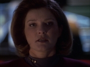 extant_StarTrek_VOY_6x07-DragonsTeeth_02873.jpg