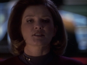 extant_StarTrek_VOY_6x07-DragonsTeeth_02875.jpg