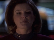 extant_StarTrek_VOY_6x07-DragonsTeeth_02878.jpg