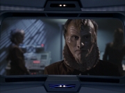 extant_StarTrek_VOY_6x07-DragonsTeeth_02882.jpg