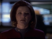 extant_StarTrek_VOY_6x07-DragonsTeeth_02895.jpg