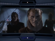 extant_StarTrek_VOY_6x07-DragonsTeeth_02899.jpg
