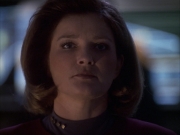 extant_StarTrek_VOY_6x07-DragonsTeeth_02905.jpg