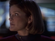 extant_StarTrek_VOY_6x07-DragonsTeeth_02915.jpg