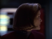 extant_StarTrek_VOY_6x07-DragonsTeeth_02943.jpg