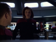 extant_StarTrek_VOY_6x07-DragonsTeeth_02970.jpg