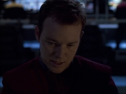extant_StarTrek_VOY_6x07-DragonsTeeth_02985.jpg