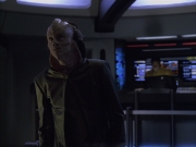 extant_StarTrek_VOY_6x07-DragonsTeeth_02999.jpg