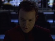 extant_StarTrek_VOY_6x07-DragonsTeeth_03008.jpg
