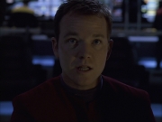 extant_StarTrek_VOY_6x07-DragonsTeeth_03010.jpg