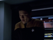 extant_StarTrek_VOY_6x07-DragonsTeeth_03069.jpg